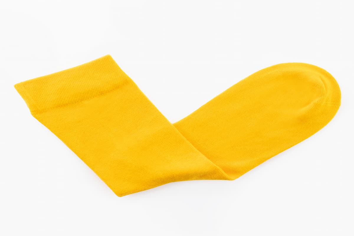 MUSTARD YELLOW CALF LENGTH BAMBOO SOCKS