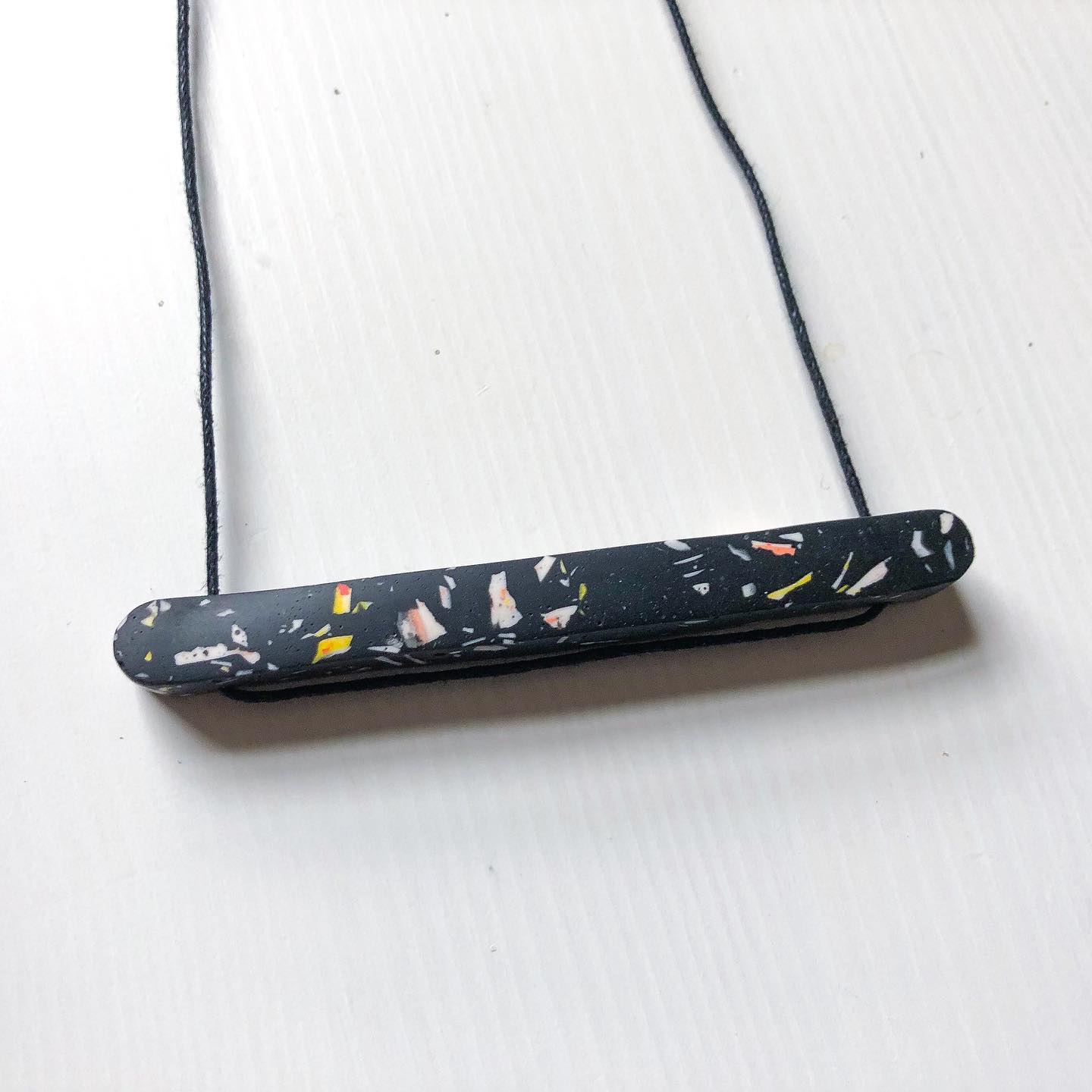 TERRAZZO BAR NECKLACE