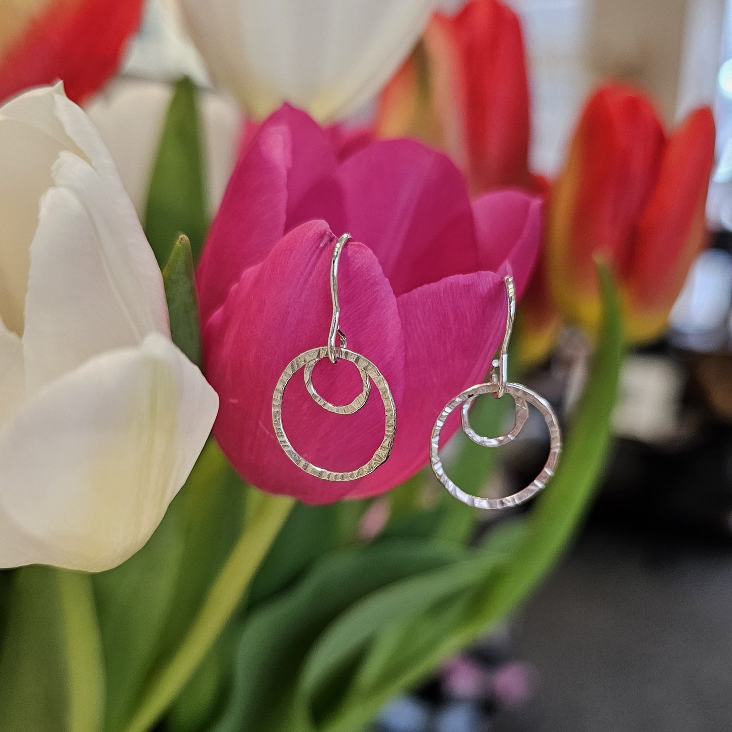 DOUBLE CIRCLE HOOK EARRINGS