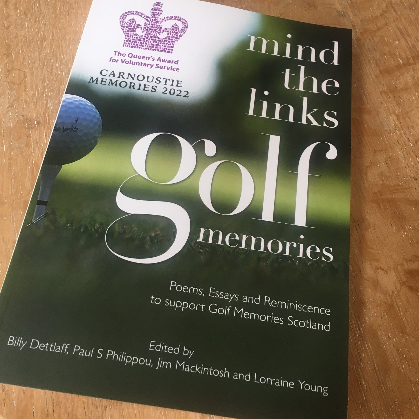 MIND THE LINKS - GOLF MEMORIES BOOK