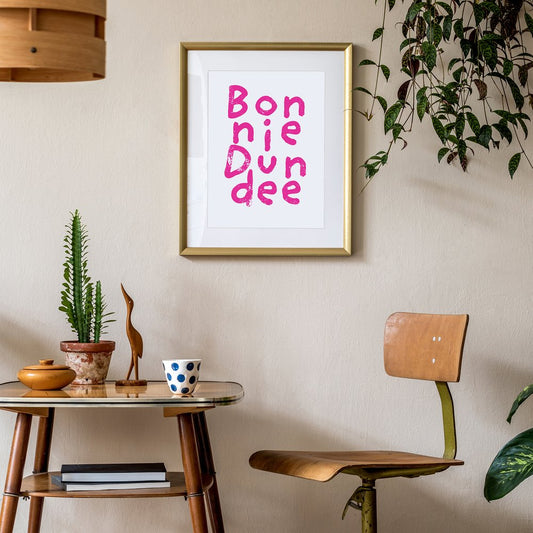 BONNIE DUNDEE PRINT