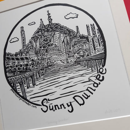 SUNNY DUNDEE - SCREENPRINT