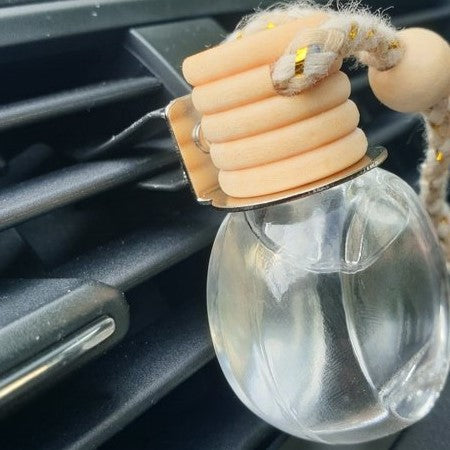 CAR SCENT VENT CLIP